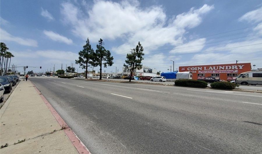 8021 S VERMONT Ave 24, Los Angeles, CA 90044 - 3 Beds, 3 Bath