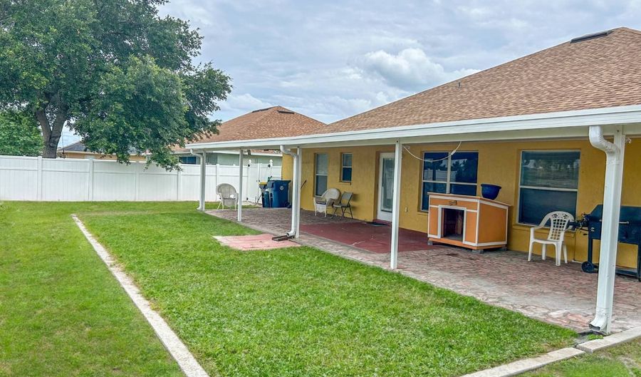 561 Pintail Cir, Auburndale, FL 33823 - 4 Beds, 3 Bath