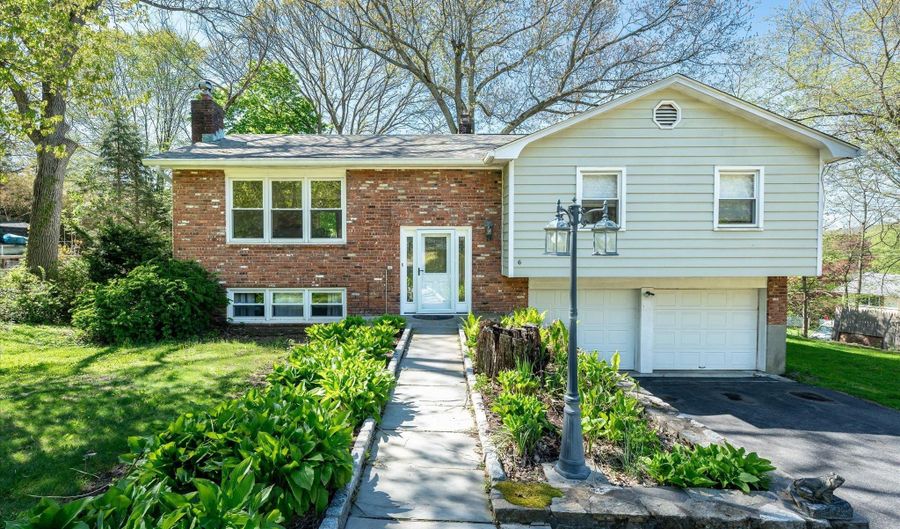 6 Amawalk Ave, Amawalk, NY 10501 - 4 Beds, 3 Bath
