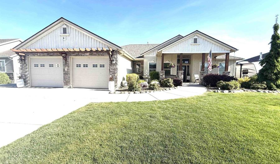 850 Dell, Chubbuck, ID 83202 - 5 Beds, 3 Bath