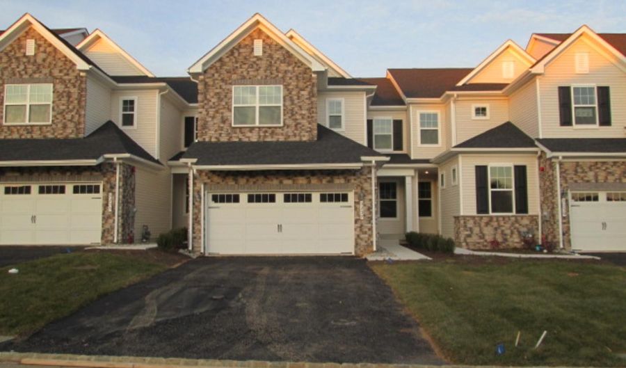 3237 KRISTA Ln, Chester Springs, PA 19425 - 3 Beds, 4 Bath