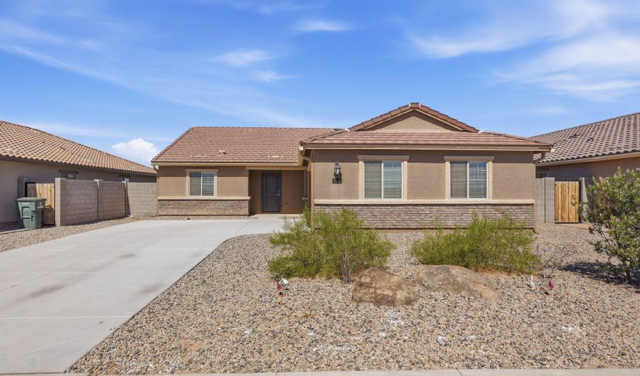 2541 N MCDONALD Ln, Casa Grande, AZ 85122 - 2 Beds, 2 Bath