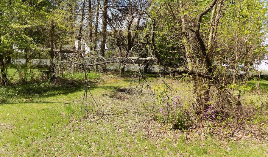 71 Joseph St, Bristol, CT 06010 - 4 Beds, 2 Bath