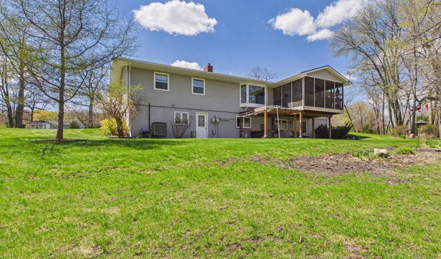 8509 State Highway 114 SW, Alexandria, MN 56308 - 5 Beds, 3 Bath