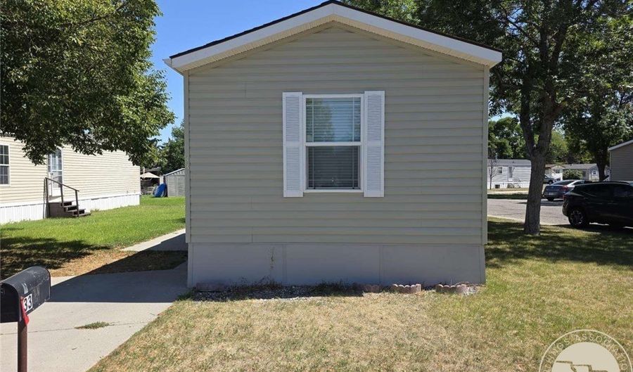 33 Wheatland Dr, Billings, MT 59102 - 3 Beds, 2 Bath
