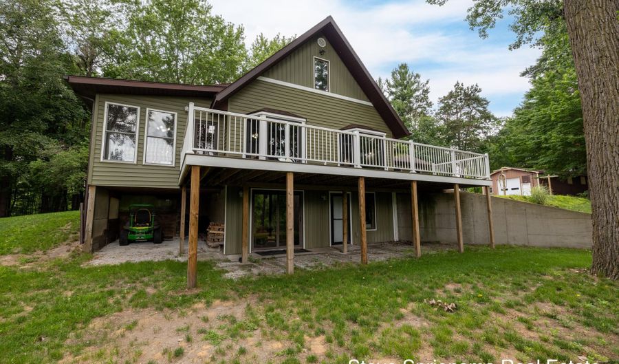 11774 84th Ave, Allendale, MI 49401 - 4 Beds, 4 Bath
