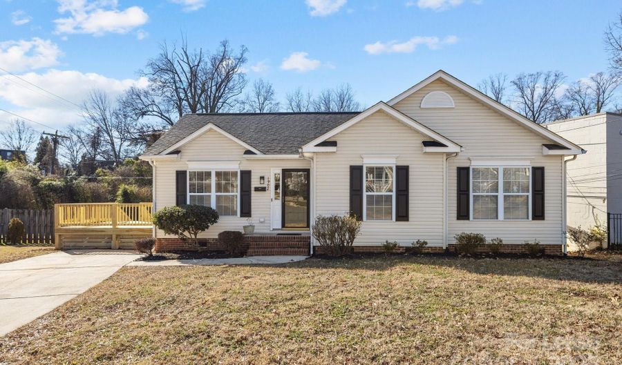 1902 Baxter St, Charlotte, NC 28204 - 3 Beds, 2 Bath