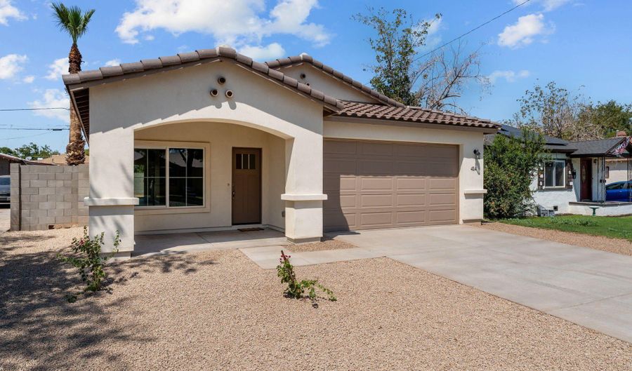 414 E Eason Ave, Buckeye, AZ 85326 - 3 Beds, 2 Bath