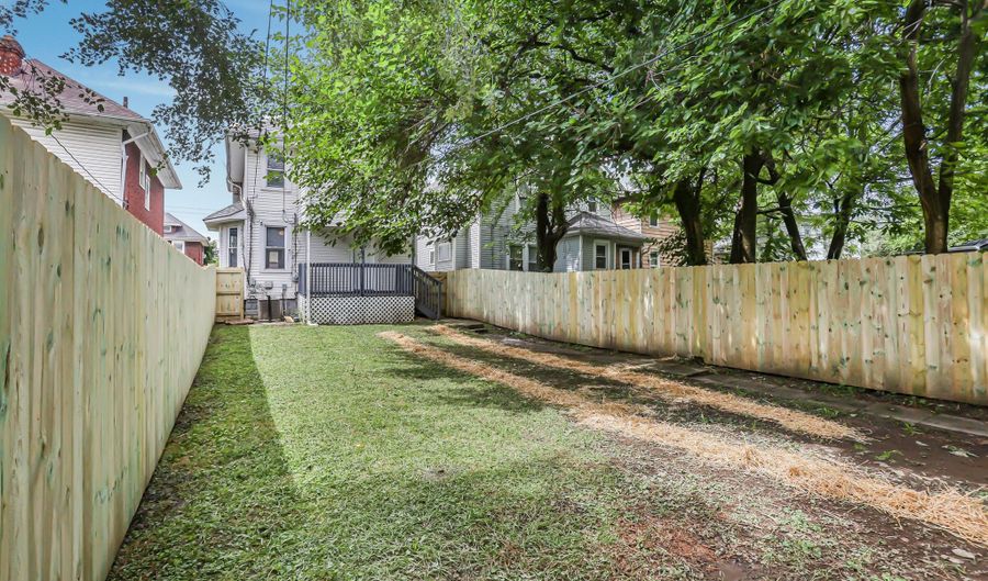 172 S Richardson Ave, Columbus, OH 43204 - 3 Beds, 1 Bath