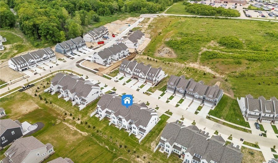 800 Dipper Ln 3, Aurora, OH 44202 - 3 Beds, 3 Bath