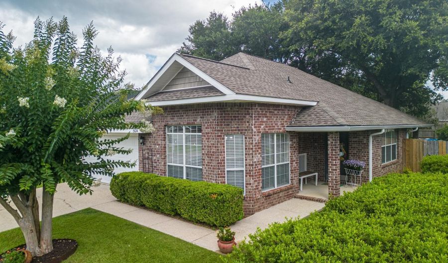 15124 Cedar Springs Dr, Biloxi, MS 39532 - 3 Beds, 2 Bath