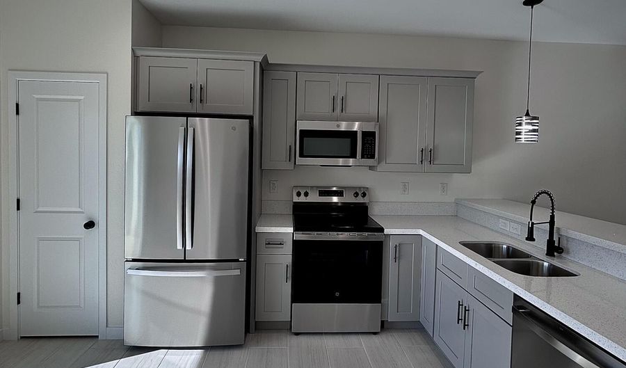 14860 S CAPISTRANO Rd, Arizona City, AZ 85123 - 3 Beds, 2 Bath