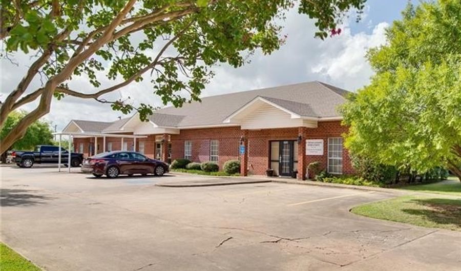 212 PECAN PARK Blvd A, Alexandria, LA 71303 - 0 Beds, 0 Bath