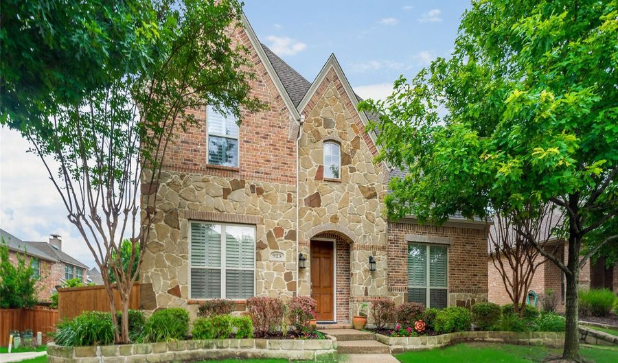 925 Sloan Dr, Allen, TX 75013 - 4 Beds, 4 Bath