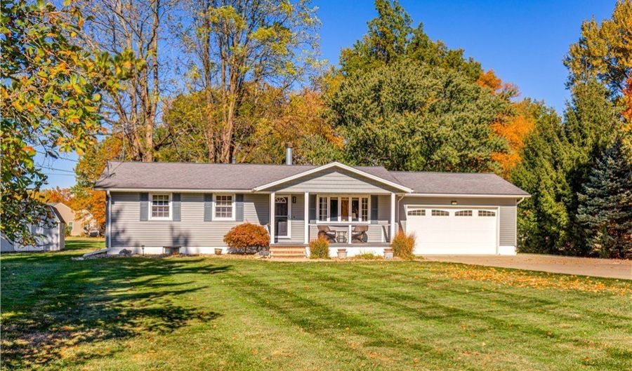 47020 Cooper Foster Park Rd, Amherst, OH 44001 - 4 Beds, 2 Bath