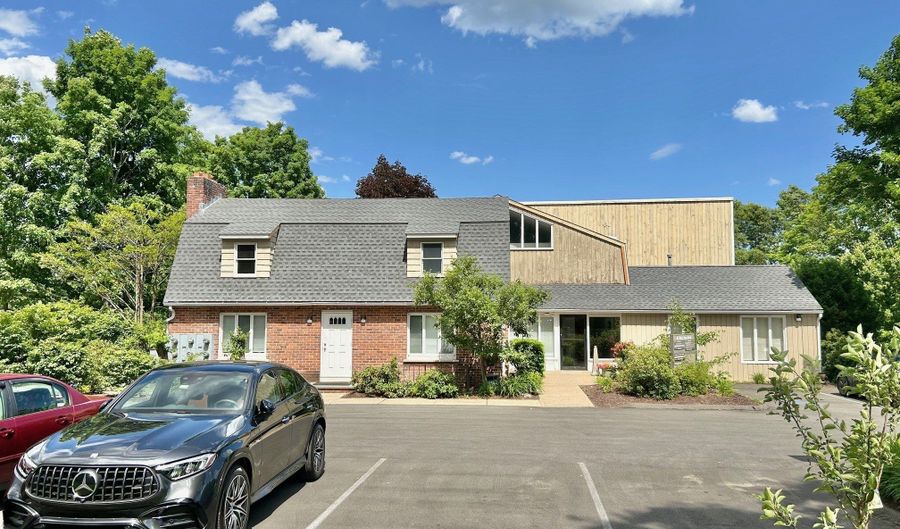 46 W Avon Rd Dental Office, Avon, CT 06001 - 0 Beds, 0 Bath
