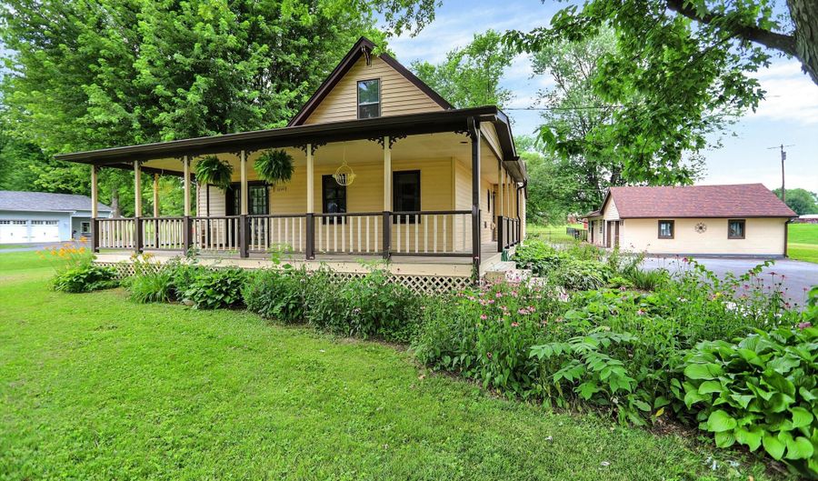 6644 McFarland Rd, Indianapolis, IN 46227 - 3 Beds, 3 Bath
