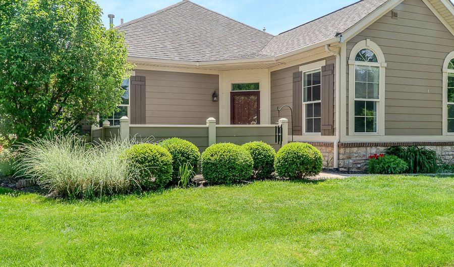873 Bridge Crest Dr SE 8, Ada, MI 49301 - 2 Beds, 2 Bath