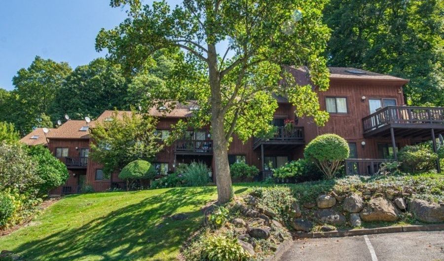 5 Deer Valley Ln 10, Alloway, NJ 07462 - 2 Beds, 1 Bath