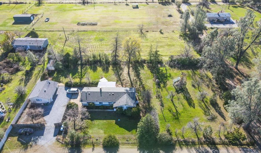 17405 Maryann Ln, Anderson, CA 96007 - 3 Beds, 2 Bath