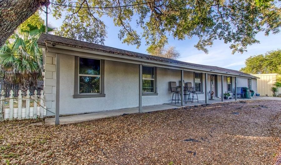 2222 S Commercial St, Aransas Pass, TX 78336 - 3 Beds, 2 Bath