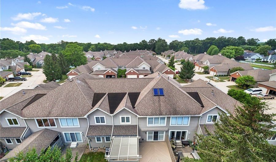 324 Buttermere Ln, Amherst, OH 44001 - 3 Beds, 4 Bath