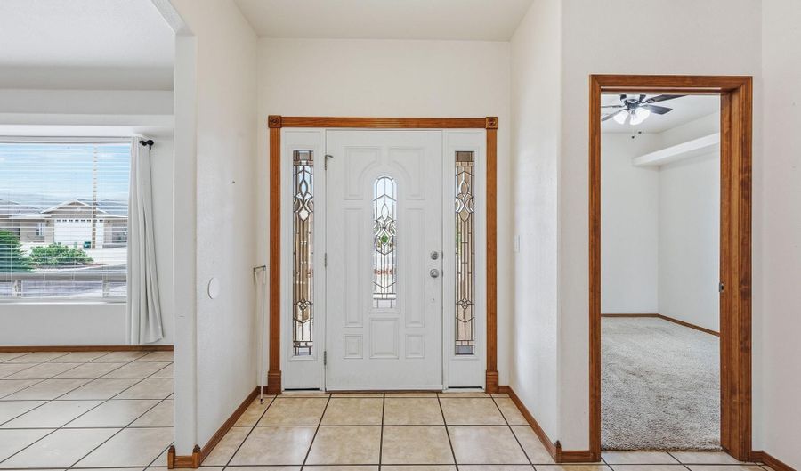 357 Gila, Alamogordo, NM 88310 - 4 Beds, 2 Bath