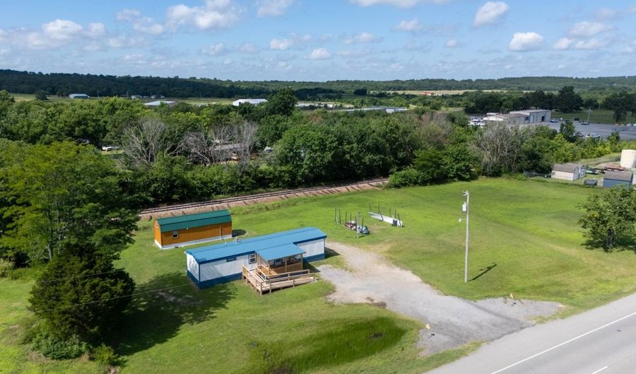 Highway 270, Alderson, OK 74522 - 2 Beds, 1 Bath