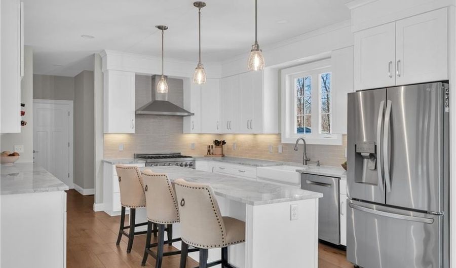 4 Kelsey Eden Way, Cumberland, RI 02864 - 4 Beds, 4 Bath