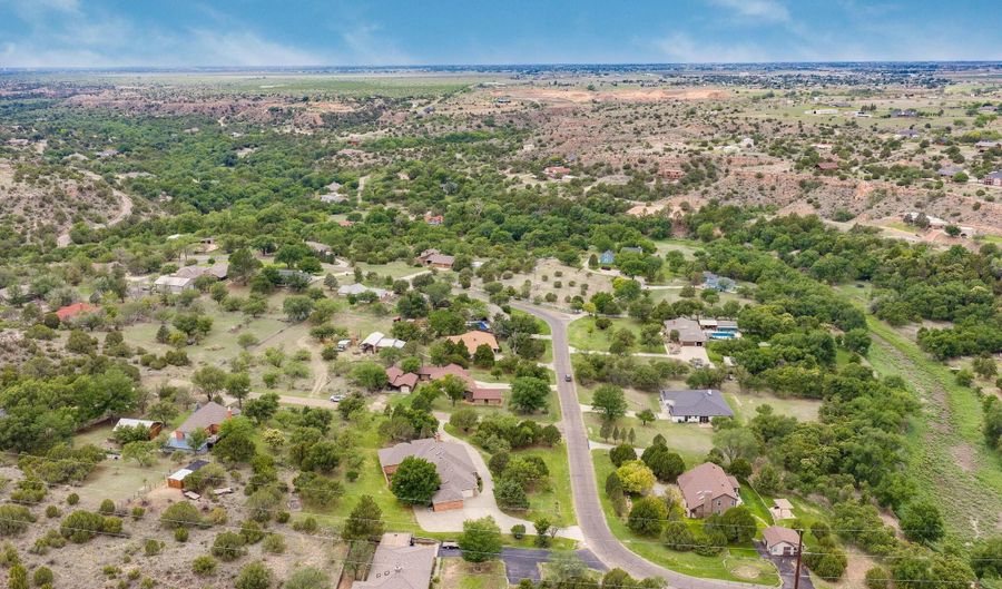 205 S TIMBERCREEK Dr, Amarillo, TX 79118 - 3 Beds, 4 Bath