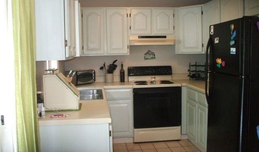 19 Castle Rock Dr D, Charlestown, RI 02813 - 2 Beds, 2 Bath