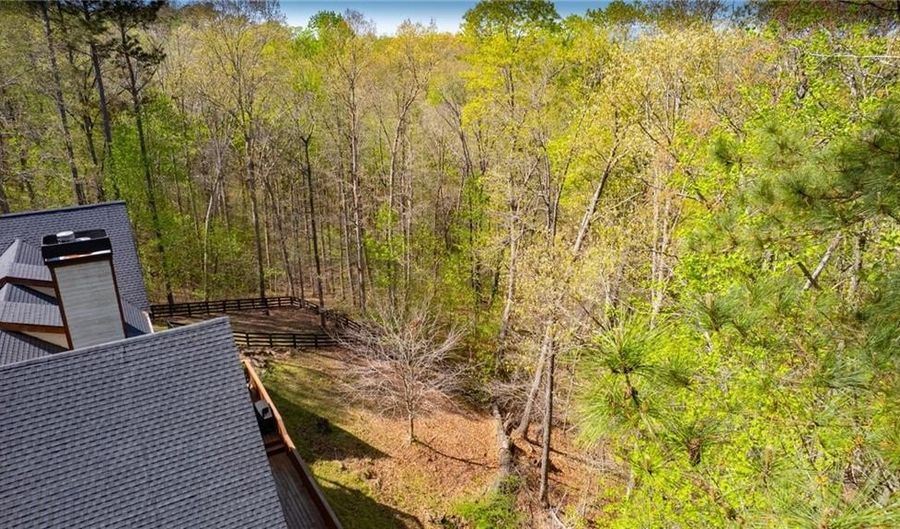 8850 Matt Hwy, Ball Ground, GA 30107 - 5 Beds, 4 Bath