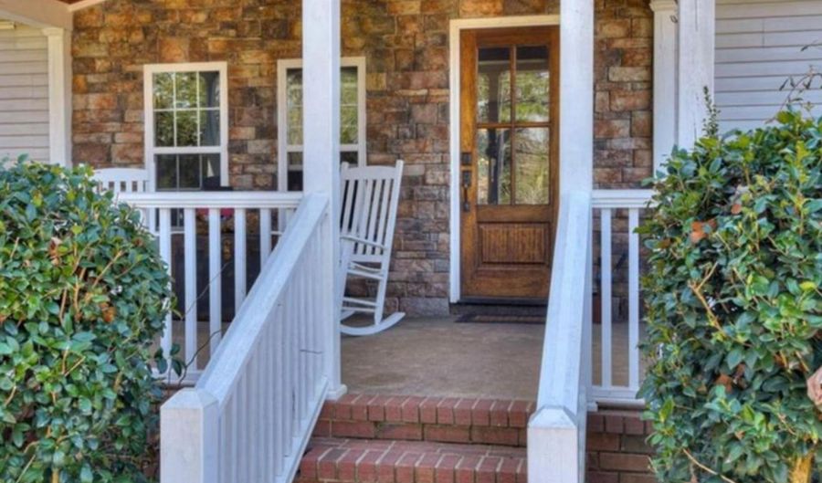 9447 Clarks Mill Rd, Avera, GA 30803 - 4 Beds, 3 Bath