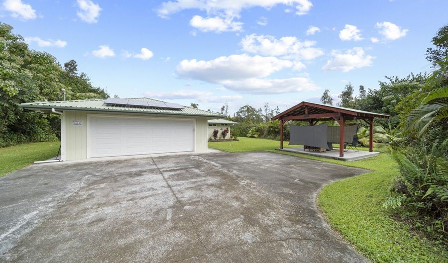 15-1311 RAILROAD Ave, Keaau, HI 96749 - 3 Beds, 2 Bath