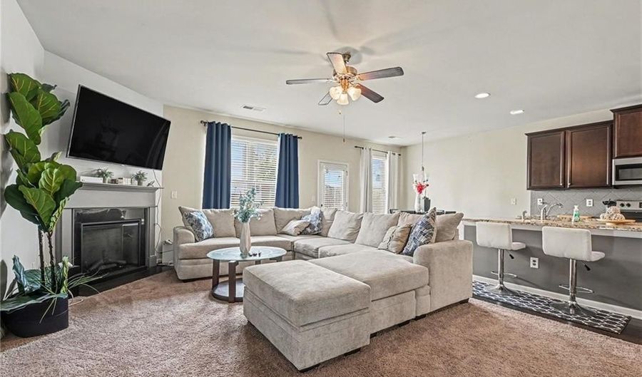 5996 Nile Ct, Atlanta, GA 30349 - 3 Beds, 3 Bath