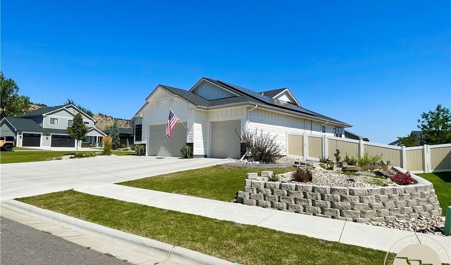 2529 Buffalo Rdg, Billings, MT 59106 - 5 Beds, 3 Bath