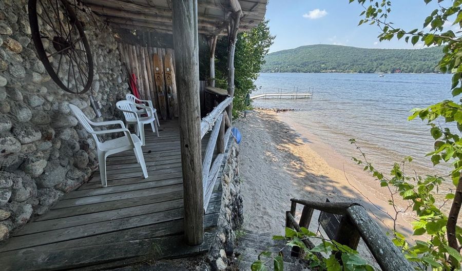 1143 Lakeshore Dr, Brighton, VT 05846 - 3 Beds, 1 Bath