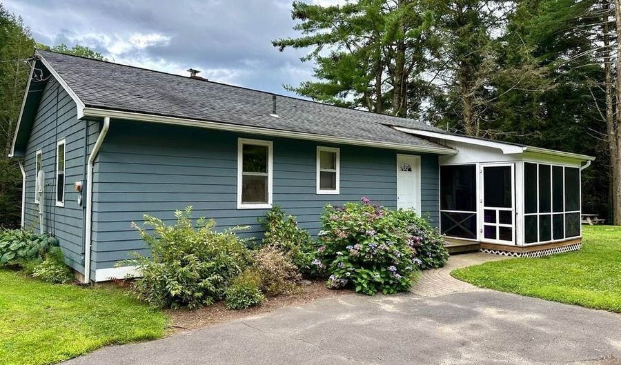 386 Cherry Brook Rd, Canton, CT 06019 - 2 Beds, 1 Bath