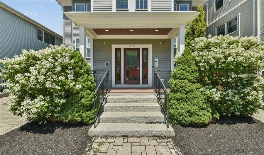 214-216 E Eagle St 5, Boston, MA 02128 - 2 Beds, 2 Bath