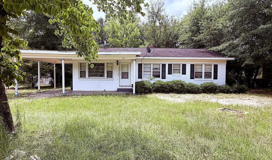 35 Myrick St, Barnwell, SC 29812 - 3 Beds, 2 Bath