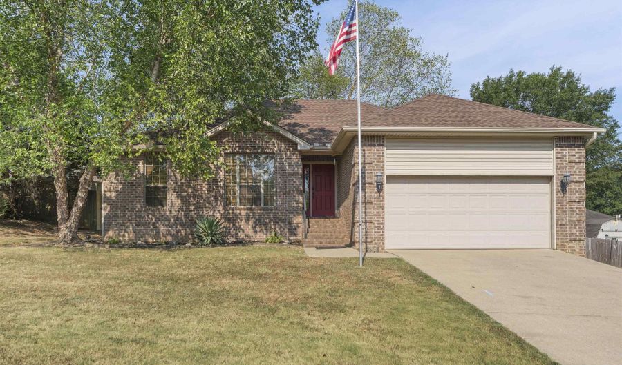 134 Weathering Dr, Austin, AR 72007 - 3 Beds, 2 Bath