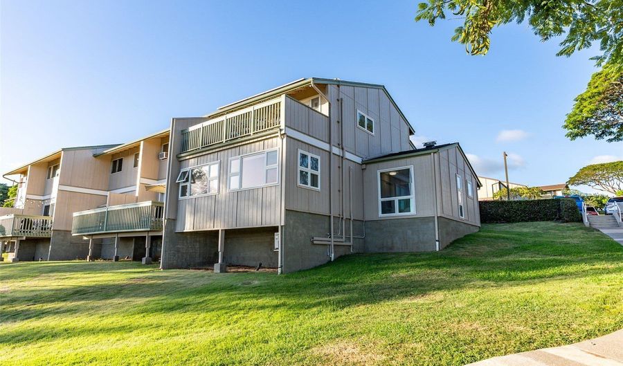 92-1019 Makakilo Dr 63, Kapolei, HI 96707 - 4 Beds, 2 Bath