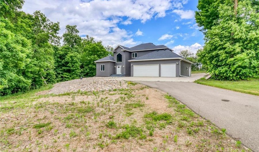 11999 Lake Maud Trl, Audubon, MN 56511 - 5 Beds, 5 Bath