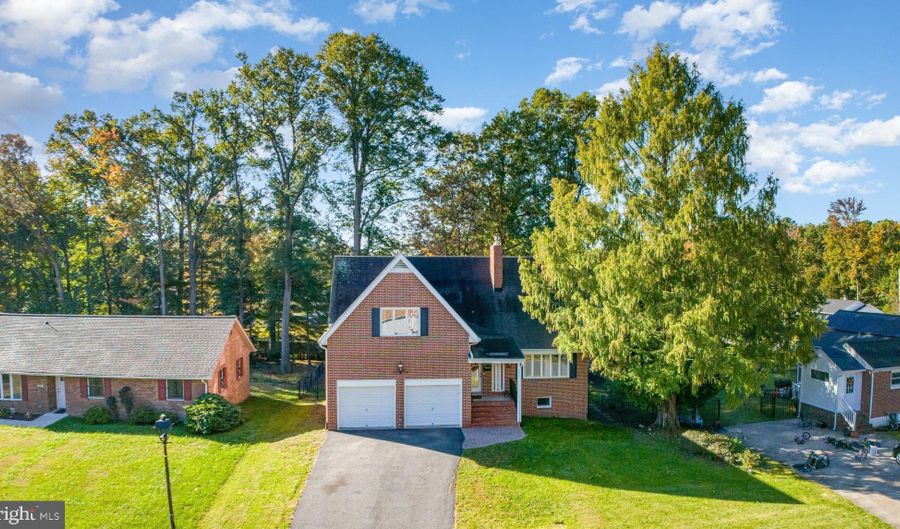 642 WESTWOOD Dr, Aberdeen, MD 21001 - 3 Beds, 4 Bath