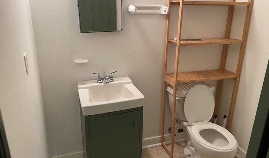 305 S Washington Hwy, Ashland, VA 23005 - 0 Beds, 0 Bath