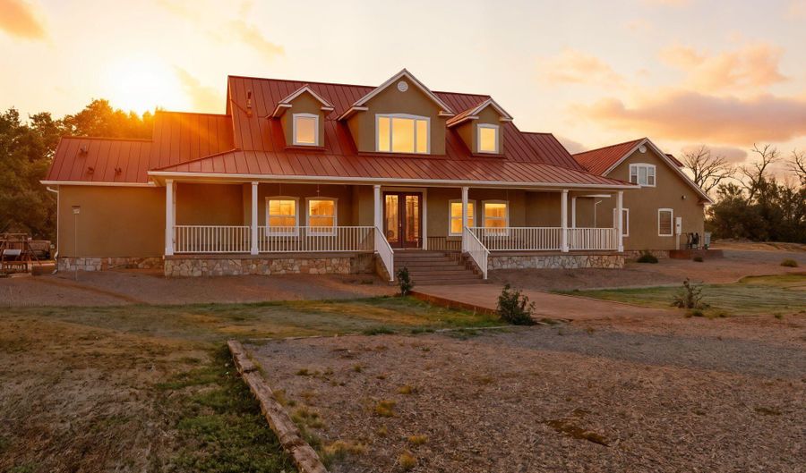 70 Sanchez Rd, Belen, NM 87002 - 4 Beds, 4 Bath