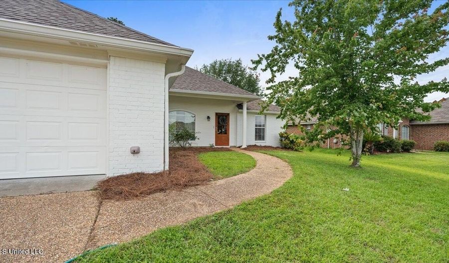 357 Kings Ridge Cir, Brandon, MS 39047 - 3 Beds, 2 Bath