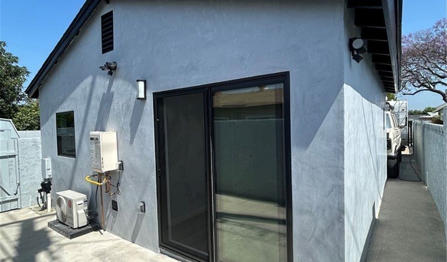 1260 E Turin Ave B, Anaheim, CA 92805 - 1 Beds, 1 Bath