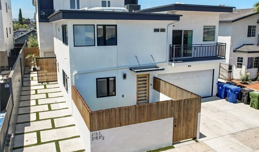 2153 S West View St, Los Angeles, CA 90016 - 14 Beds, 15 Bath