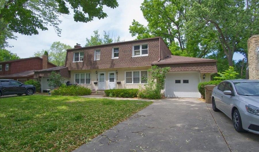 6620-6622 Berkshire Rd, Madison, WI 53711 - 6 Beds, 0 Bath
